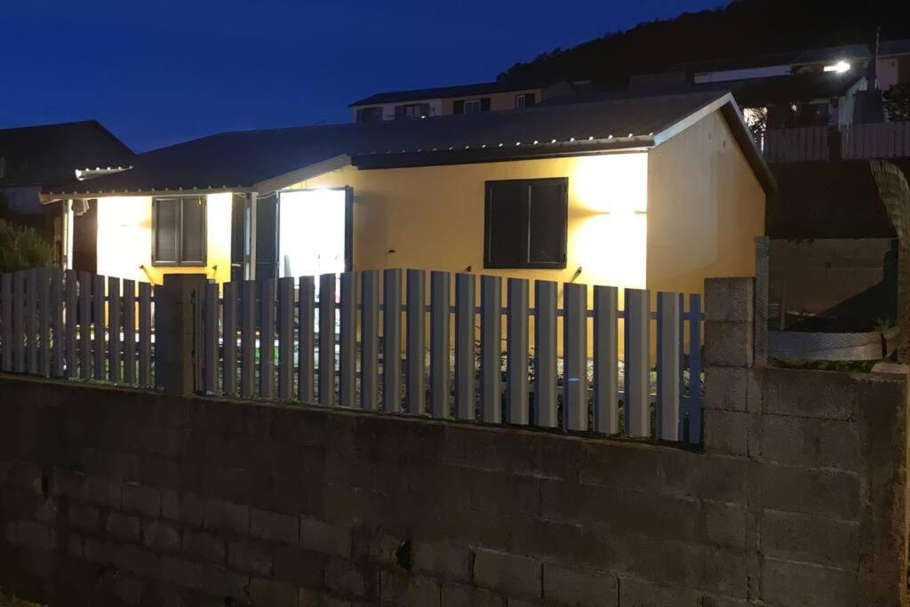 Villa La Fournaise เลอ ตอมปง ภายนอก รูปภาพ